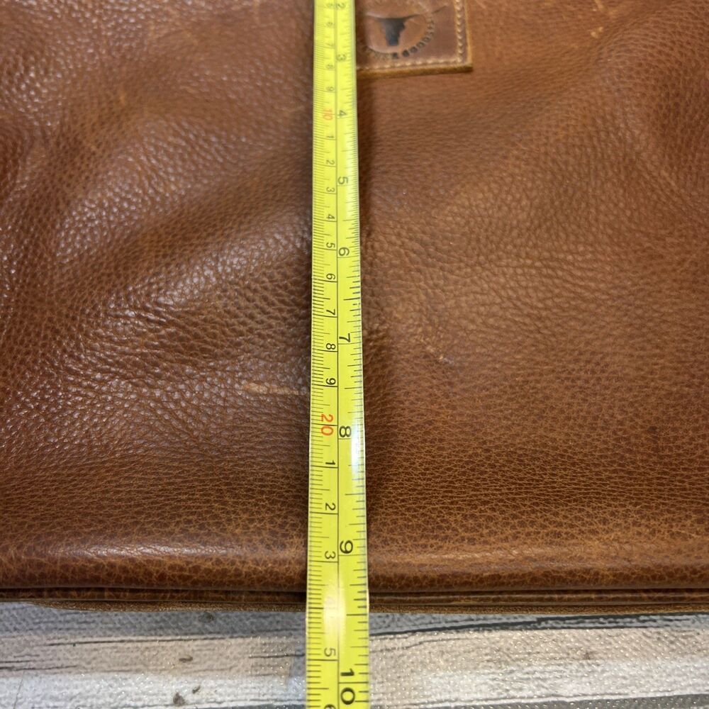 Coastal hillbilly large crossbody
Measurements posted in photos - Picture 16 of 16